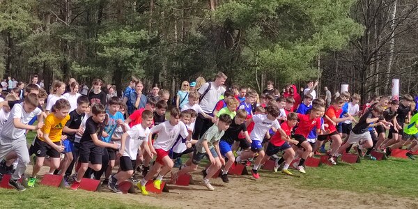 Start chłopców w ID Miasta Białegostoku w Drużynowych biegach przełajowych.jpg