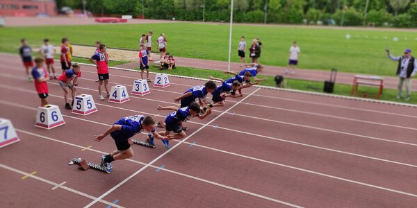 Start w biegu na 60m.jpg