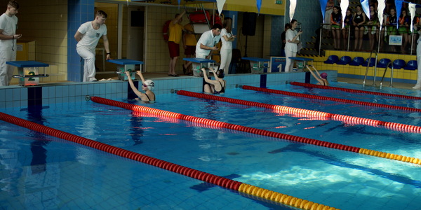 Igrzyska Dzieci w pływaniu (2).JPG